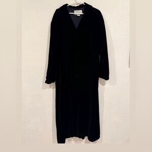 Vintage Elegant Black Velvet Coat